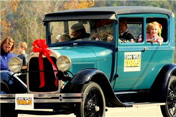The 2010 Christmas parade featuring the WTLS entry Model A, driven by Delmar McCaig