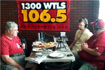 CW Mullins, Jimmy Jones and Michael Butler broadcast on-location at Kas's Corner