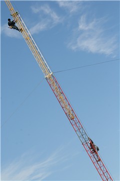 The erection of the new FM tower in 2011